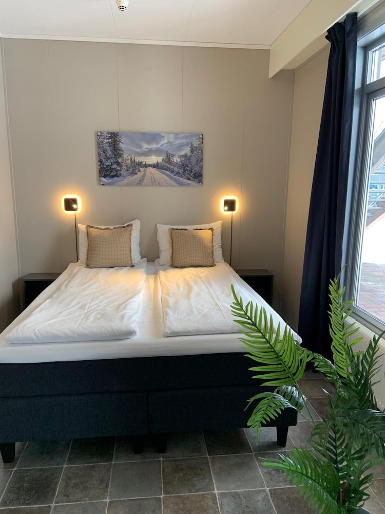 Hamar Hostel Vikingskipet / Vikingskipet Apartments 6/49