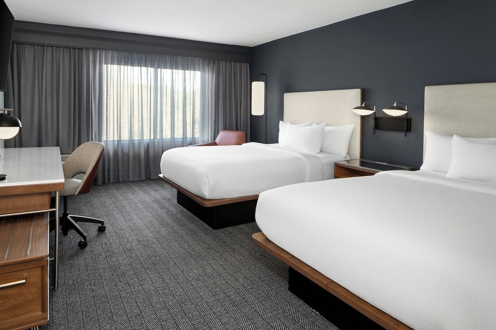 ROOM, 2 QUEEN BEDS, ACCESSIBLE
