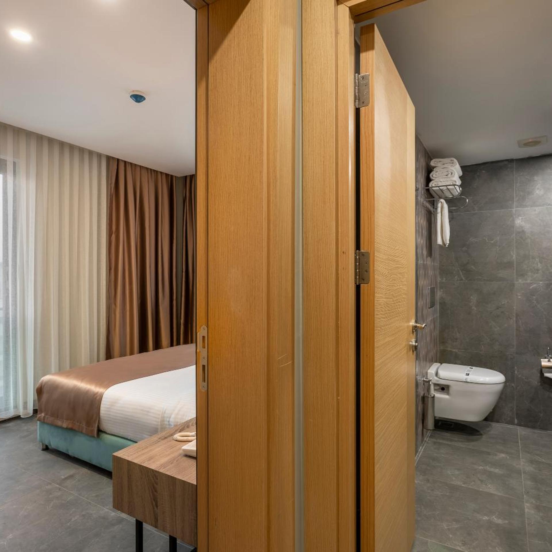 Rodinn Park Hotel 55/55