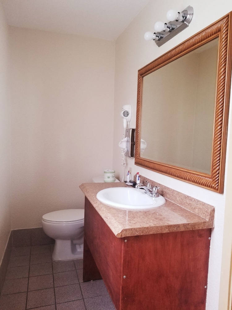 Americas Best Value Inn Williams Grand Canyon 52/56