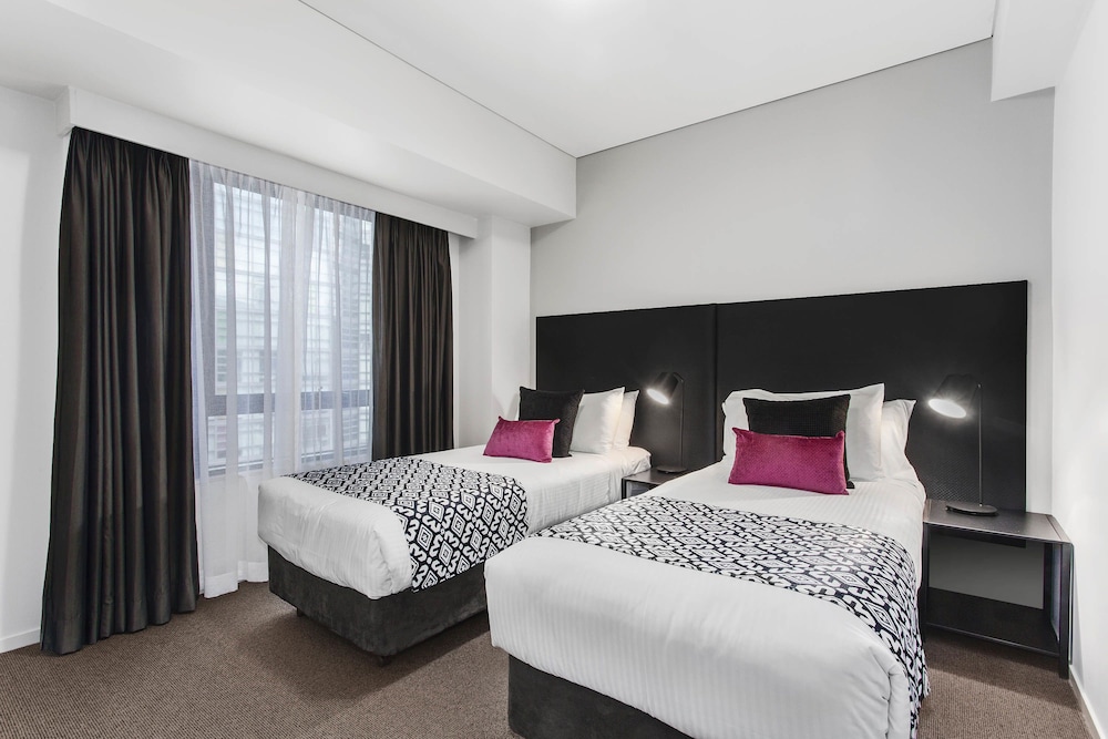 2 BEDROOMS, APARTMENT, 2 BATHROOMS