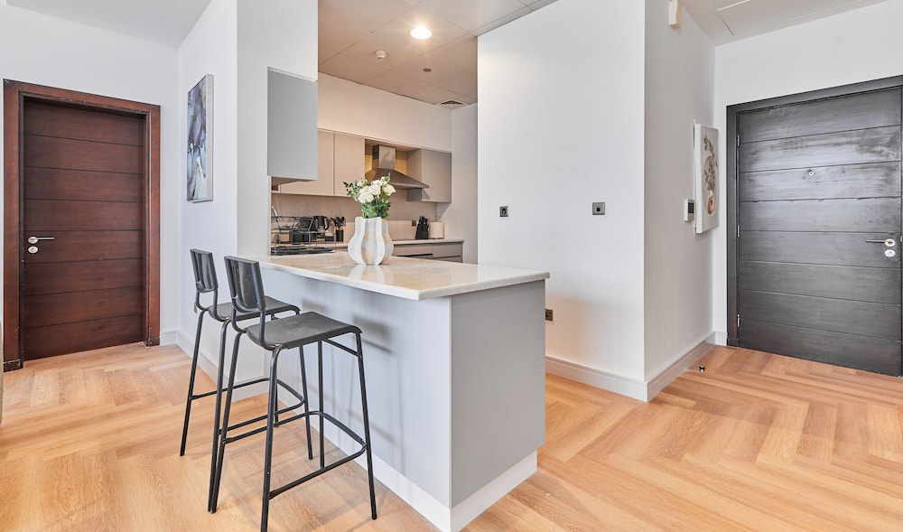 Tiara Residences by Bnbme Holiday Homes Rental LLC