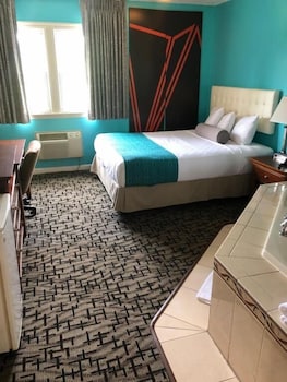 Howard Johnson by Wyndham Hartford South - Rocky Hill 16/31