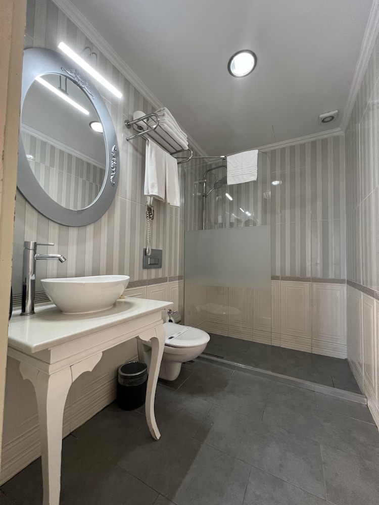 Muyan Suites 39/68