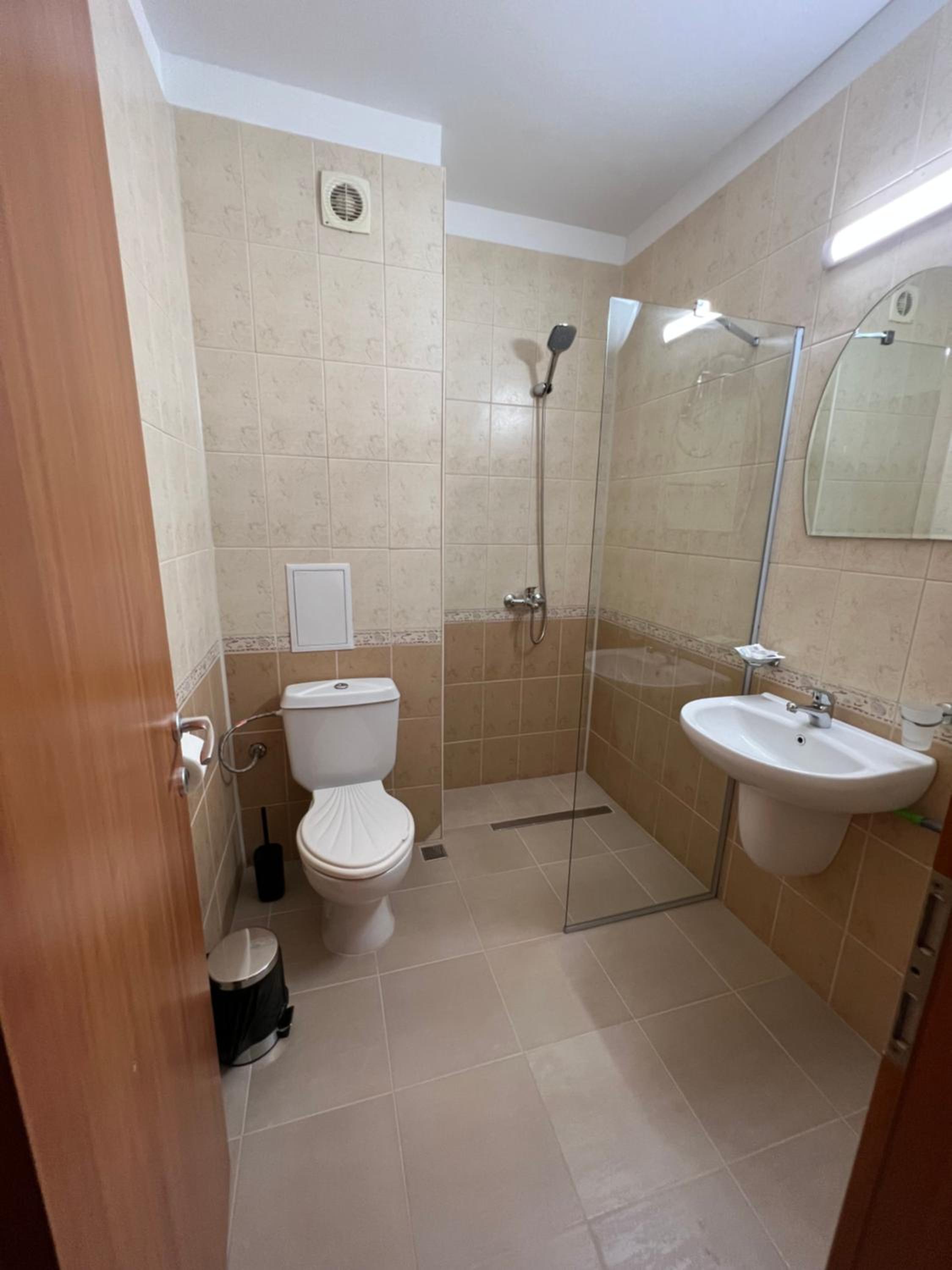 Beatris Family Hotel 50/53