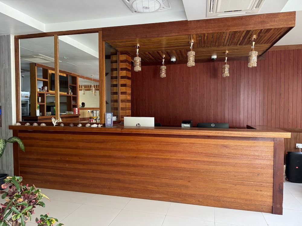 AIMI Beach Hotel 22/64