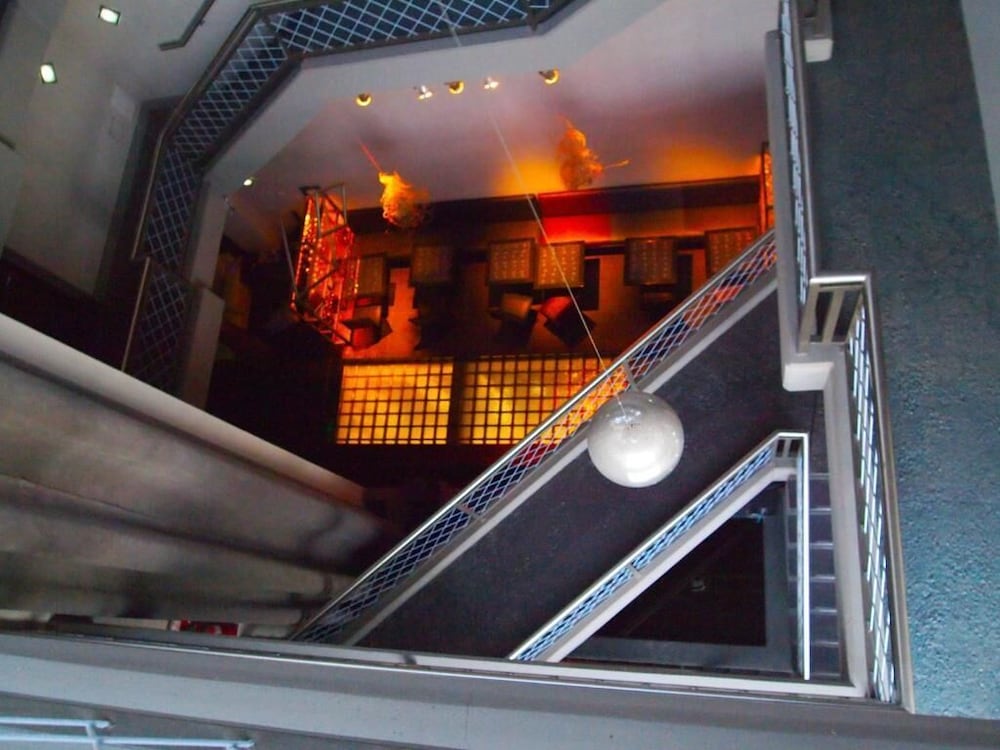Prodeo Hotel Lounge 48/70