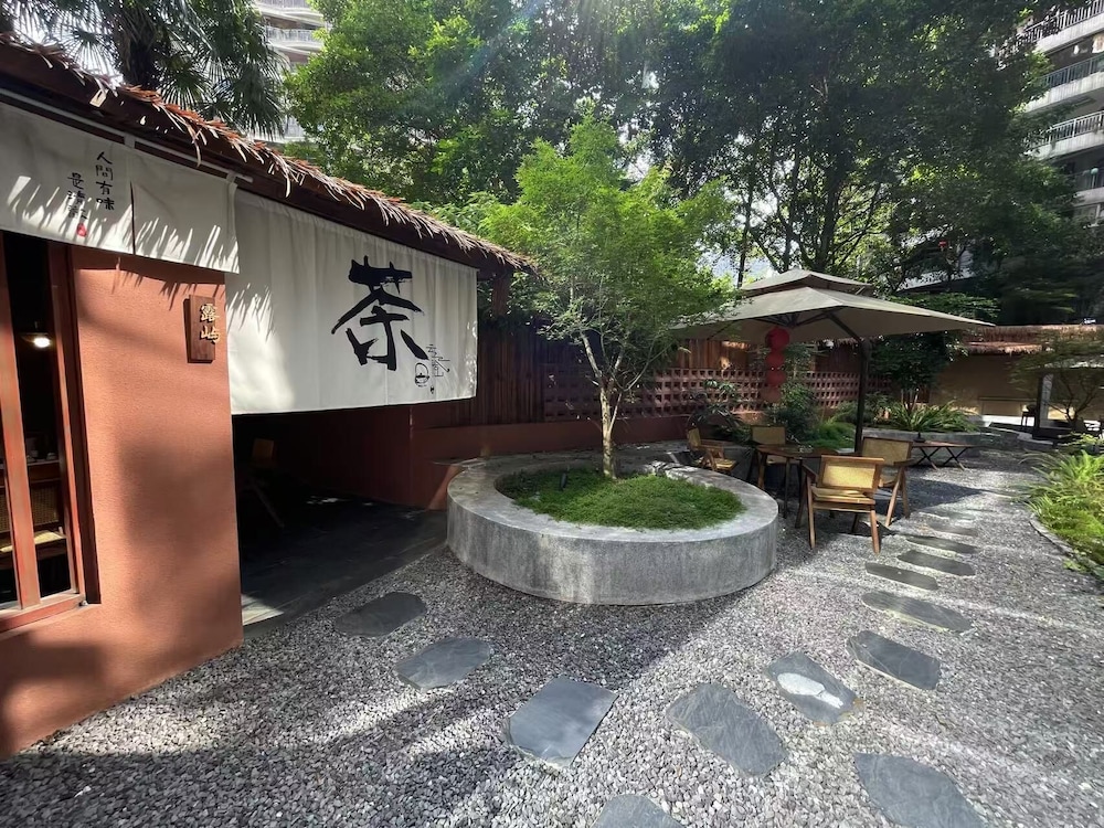 Holiday Inn Chongqing Guanyinqiao 5/50
