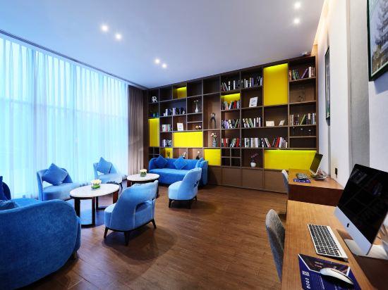 Hampton By Hilton Suining Hedong New District China 29/48