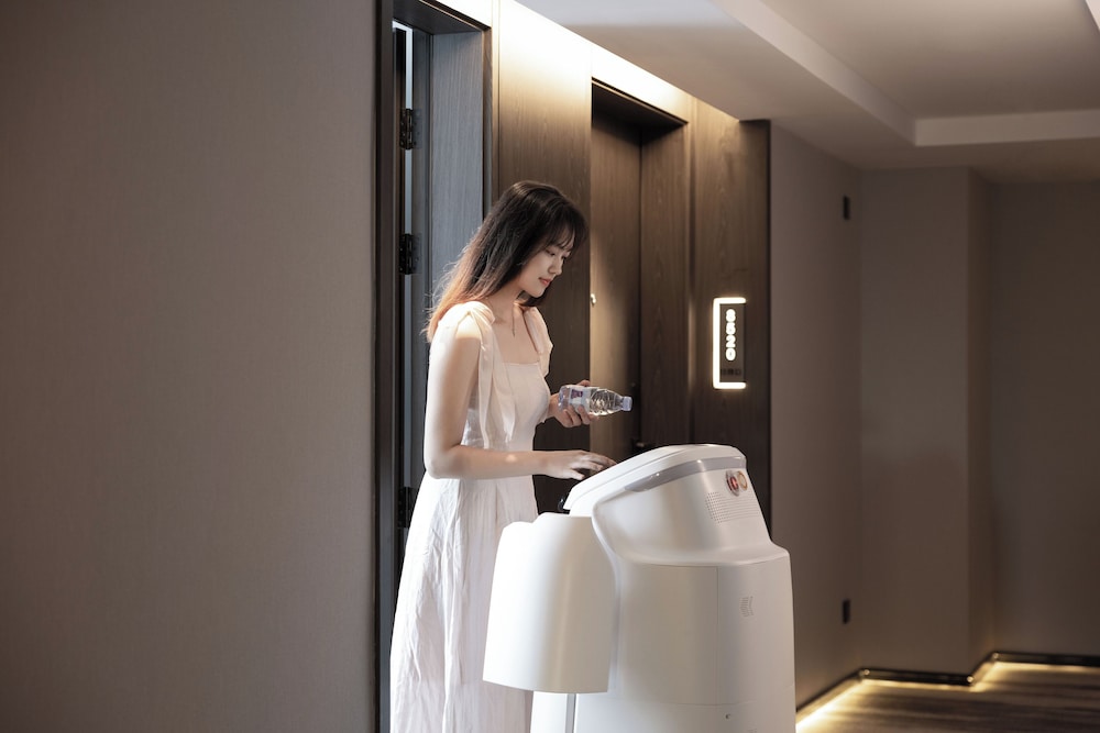 CNHOL RADIENT HOTEL (Shenzhen International Convention and Exhibition Center Branch) 31/42