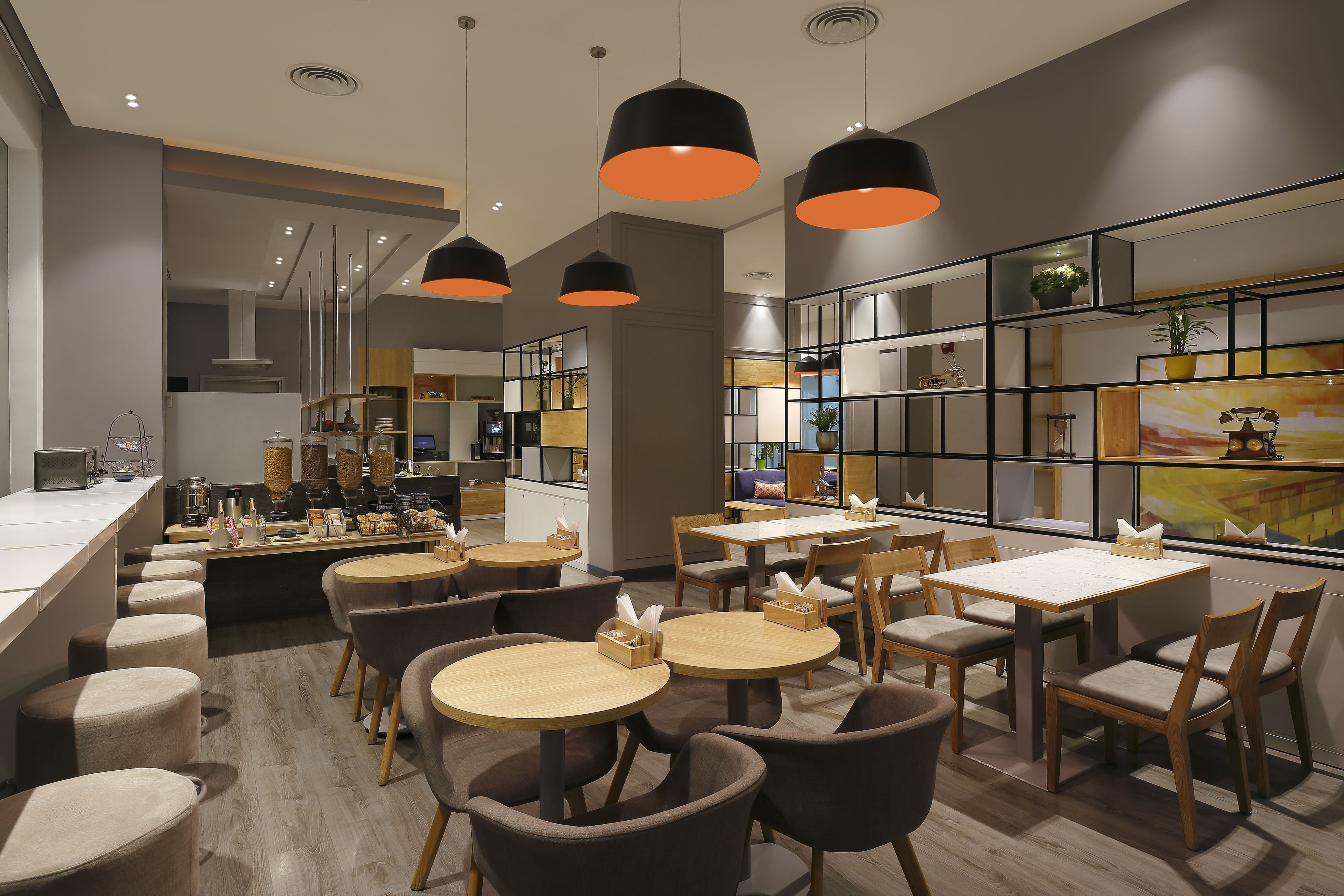 Holiday Inn Express Nashik Indira Nagar 46/56