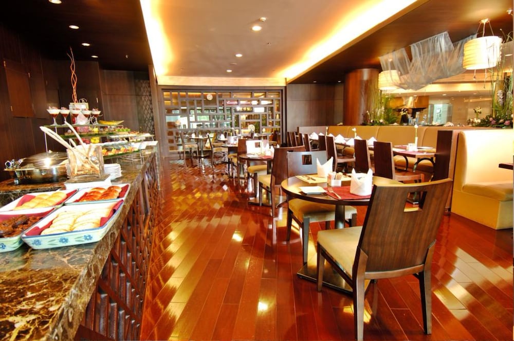Jianguo Garden Hotel 27/32