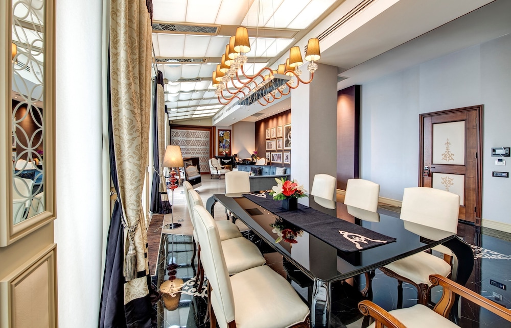 The Elysium Taksim 63/65