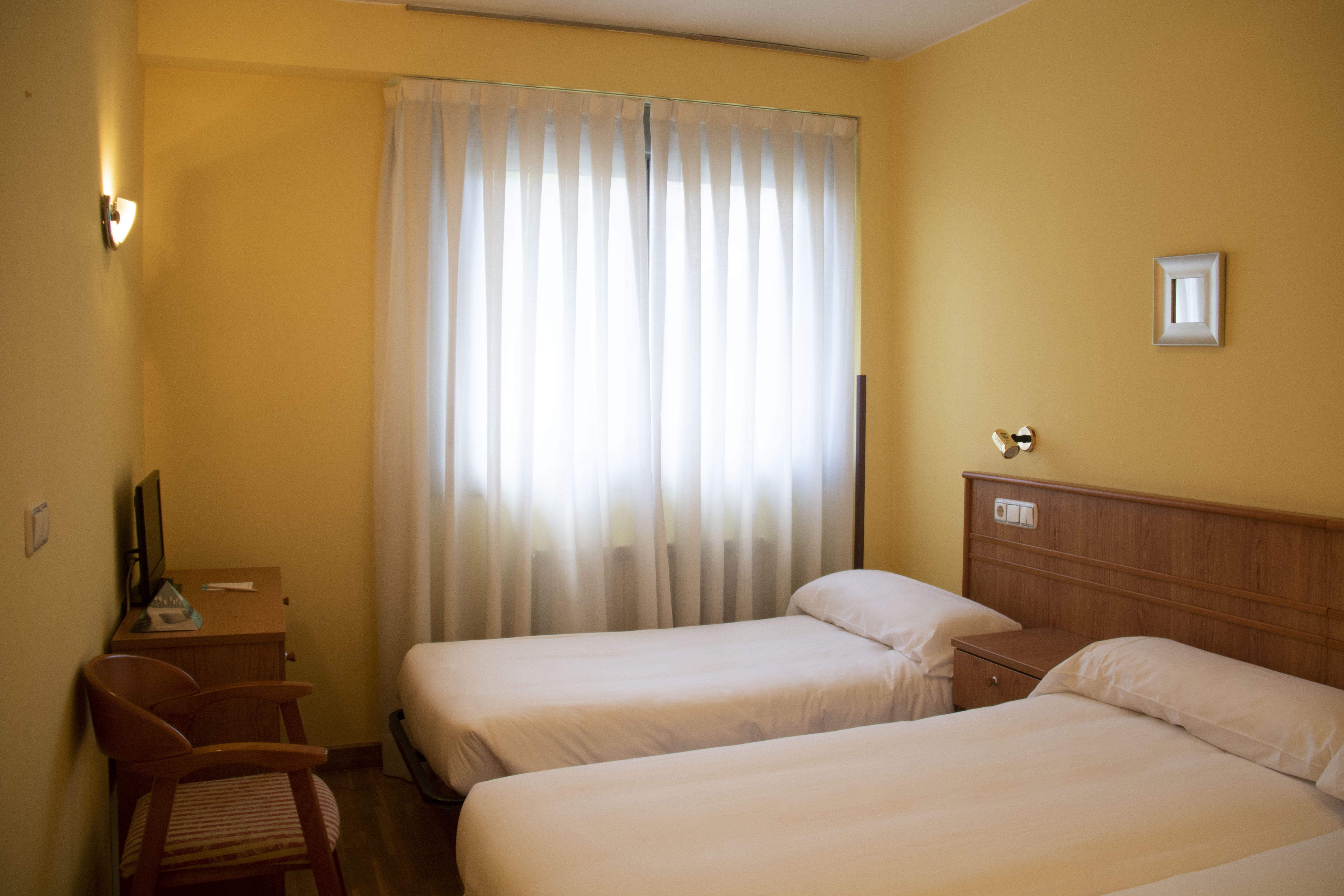 Standard, Triple
