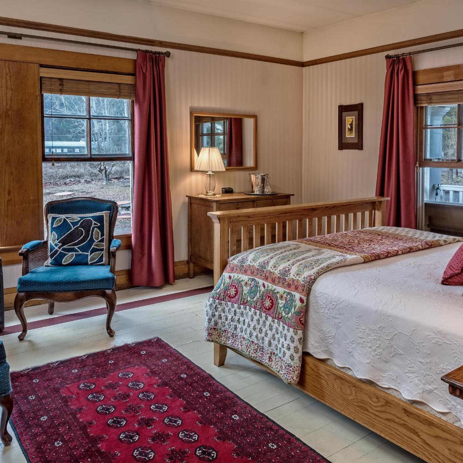 McCloud Hotel 10/50