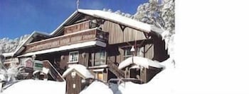 KARELIA ALPINE LODGE 4/56
