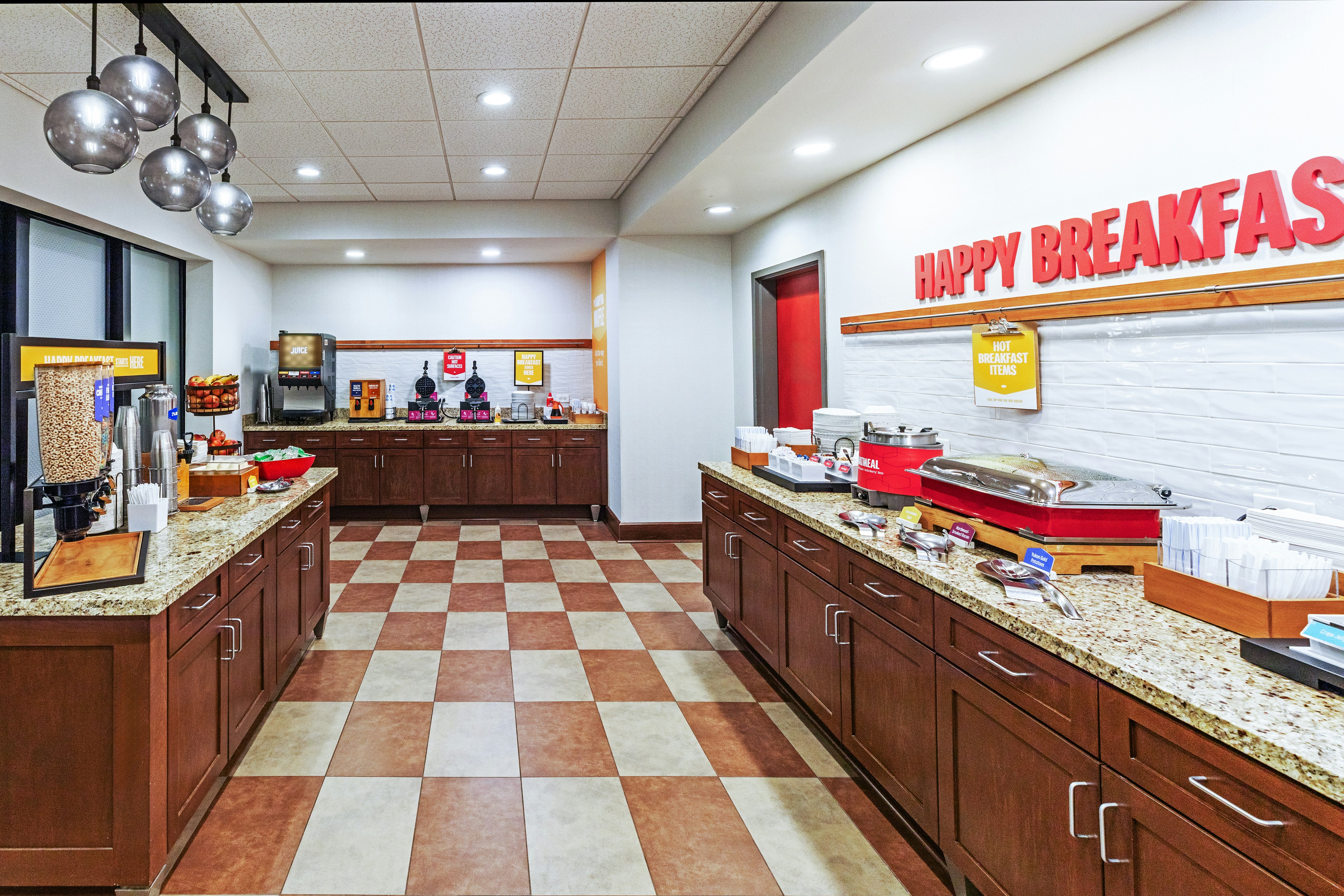 Hampton Inn & Suites by Hilton Lonoke 7/36