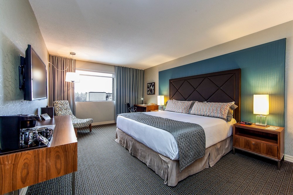 Hotel Universel Montreal 10/50