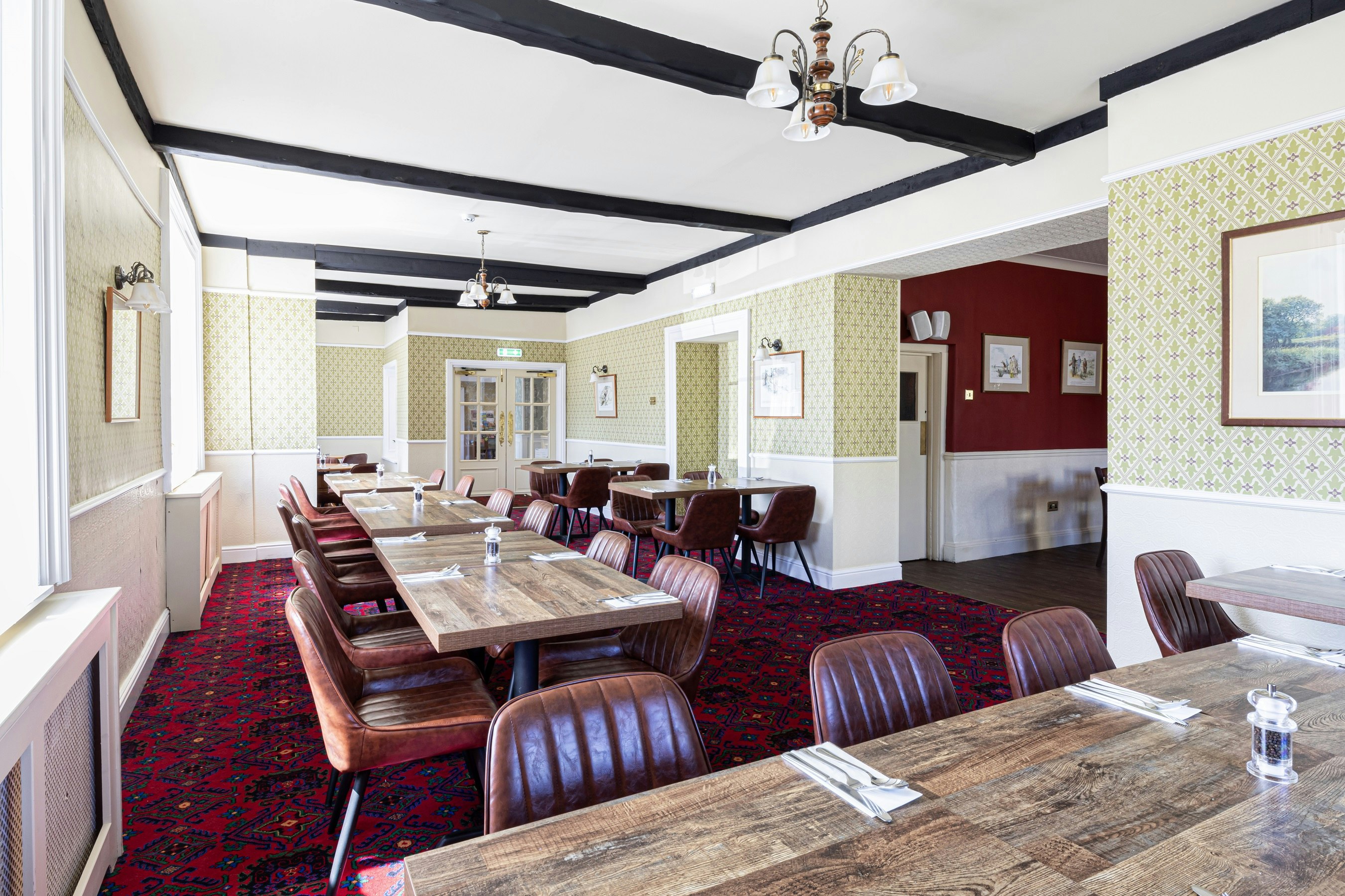 Lake District Castle Inn 27/50