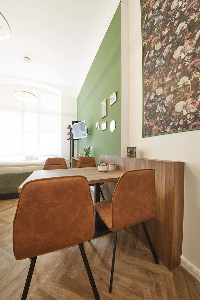 Nove Boutique Apartments 35/50