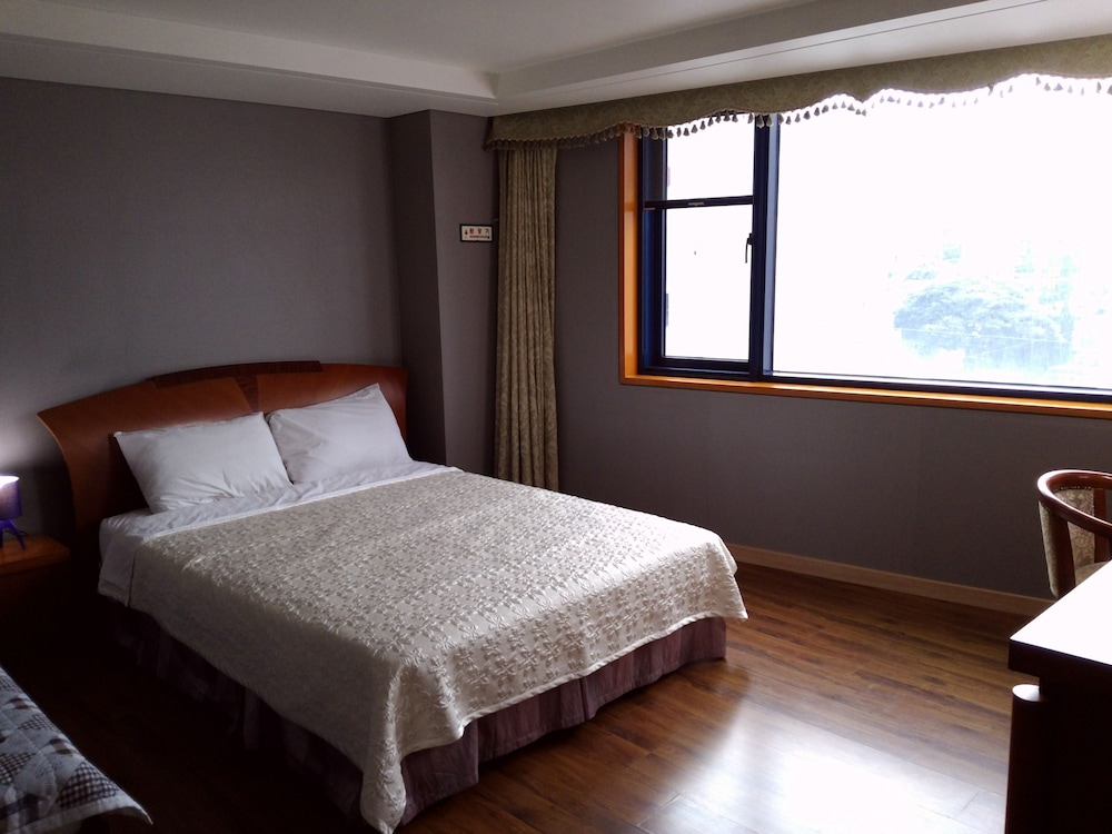Sungsanpo Sky Hotel 20/34