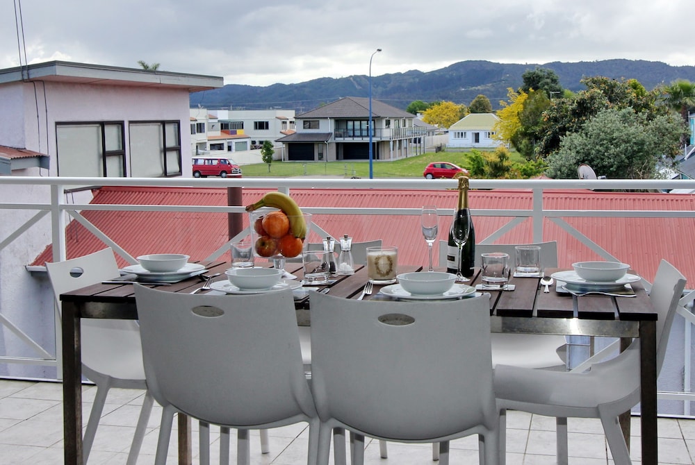 Crowsnest Apartments 33/49