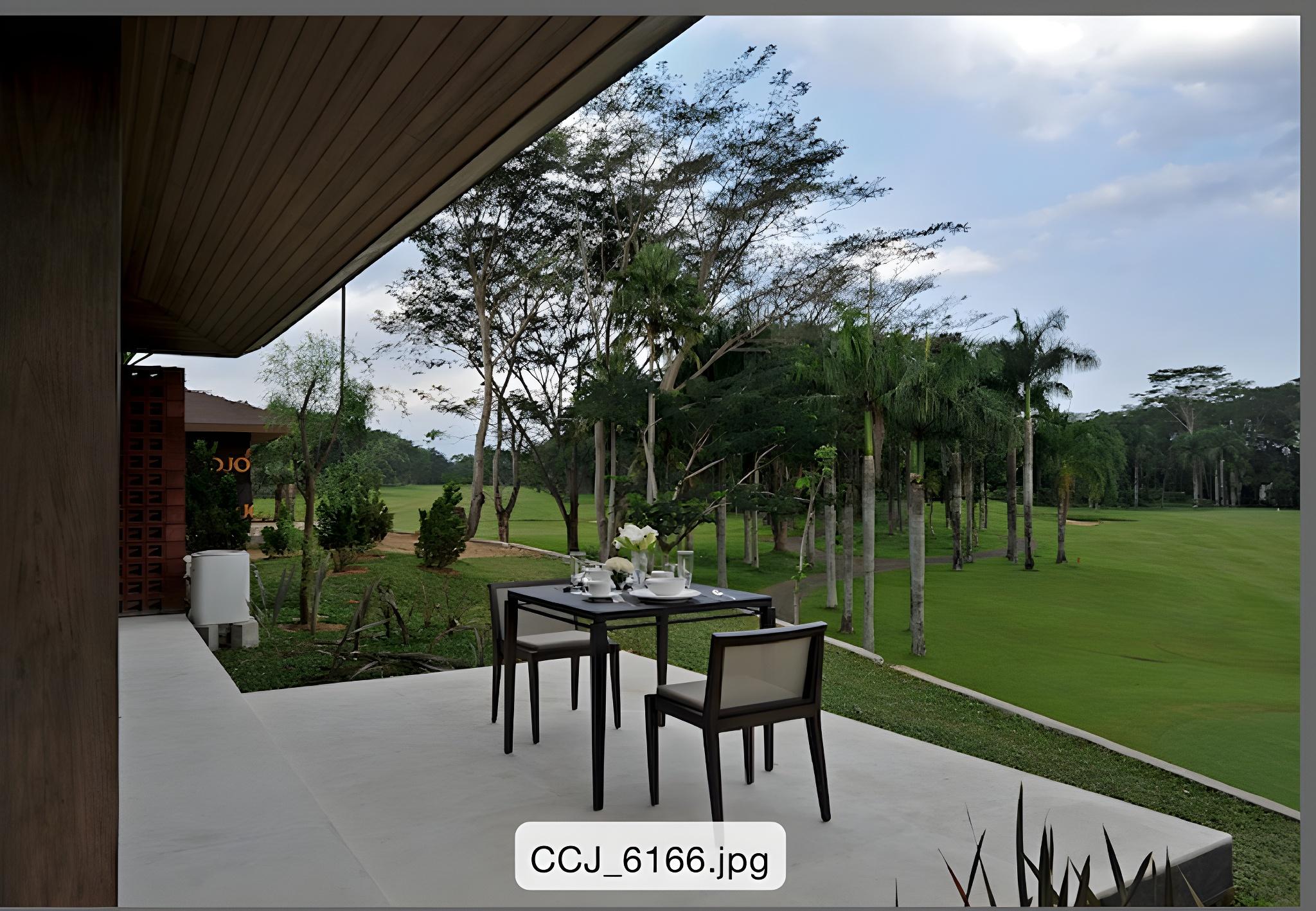 Djoglo Luxury Bungalow 40/44