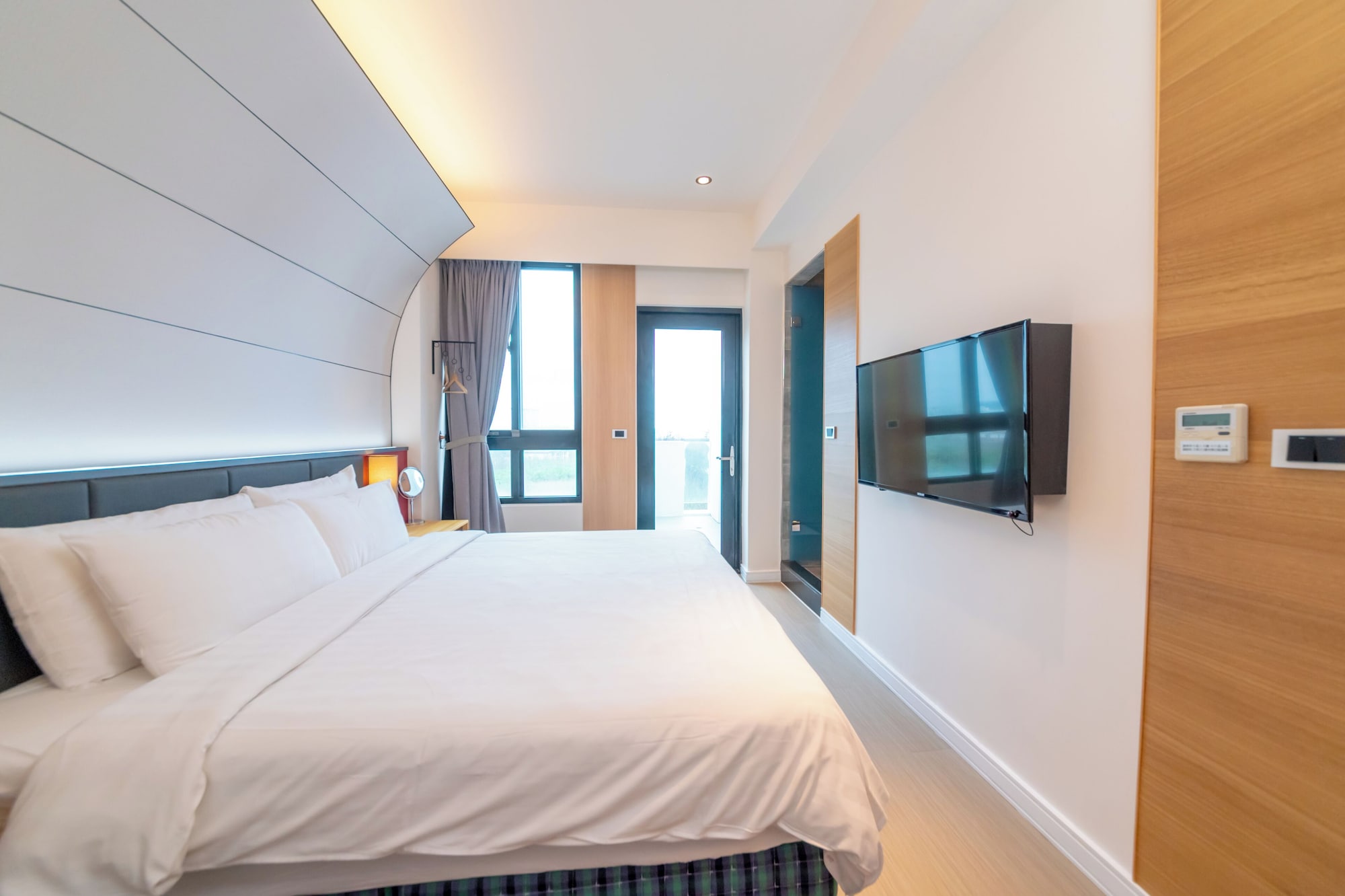 2 BEDROOMS, DELUXE, SUITE, BALCONY