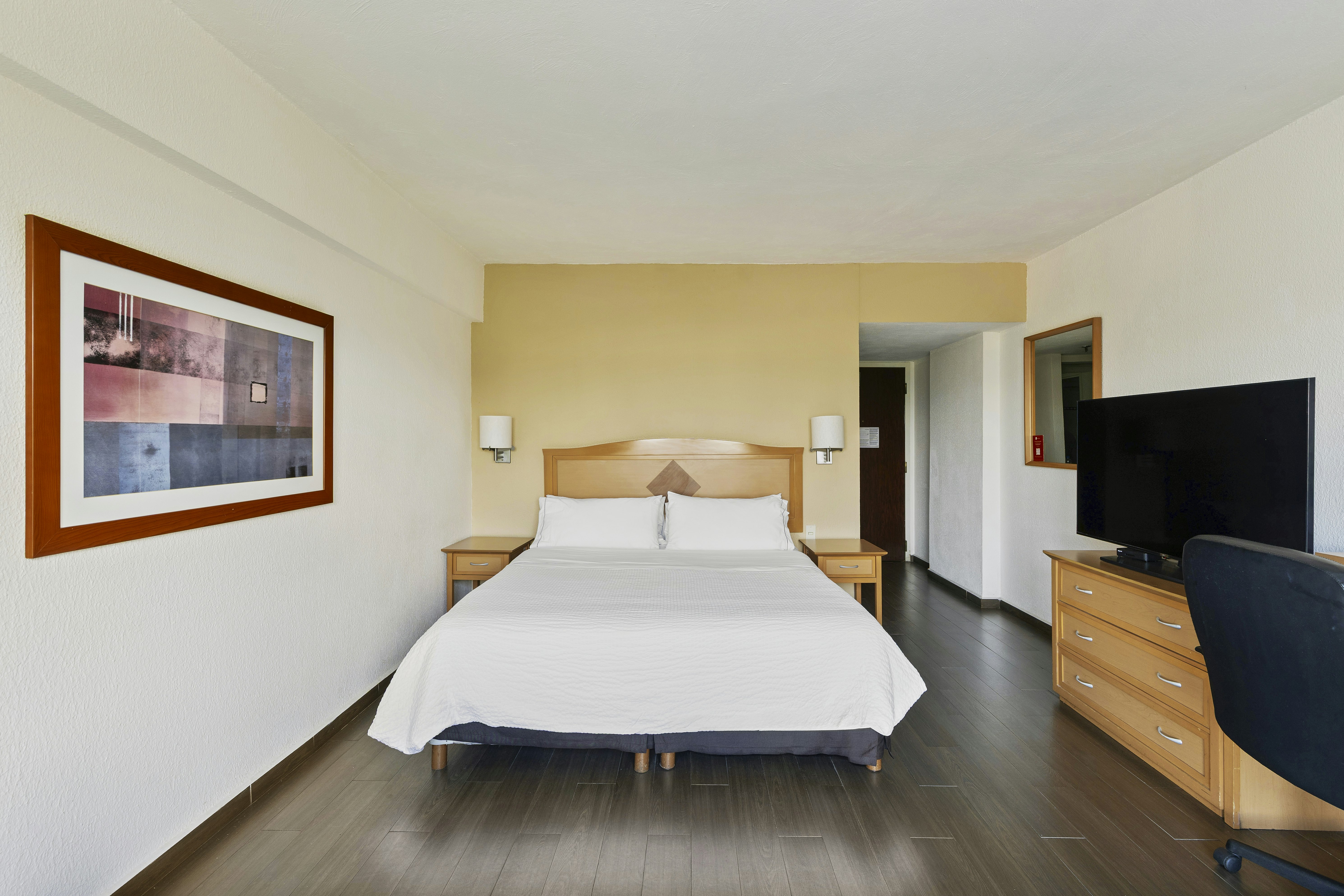 Fiesta Inn Express Chihuahua 11/42