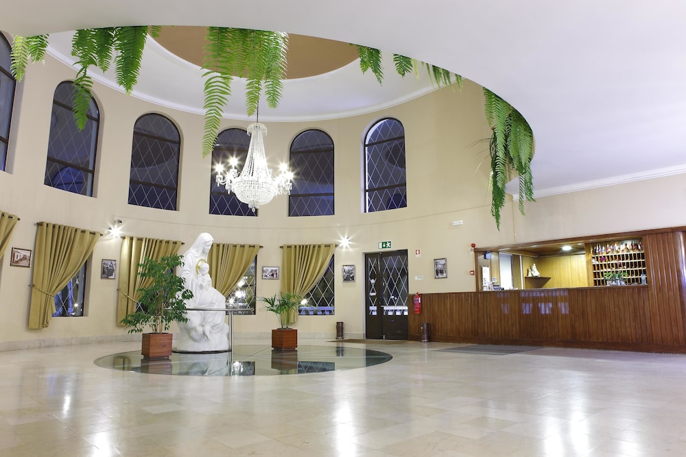 Domus Pacis Fatima Hotel 7/29