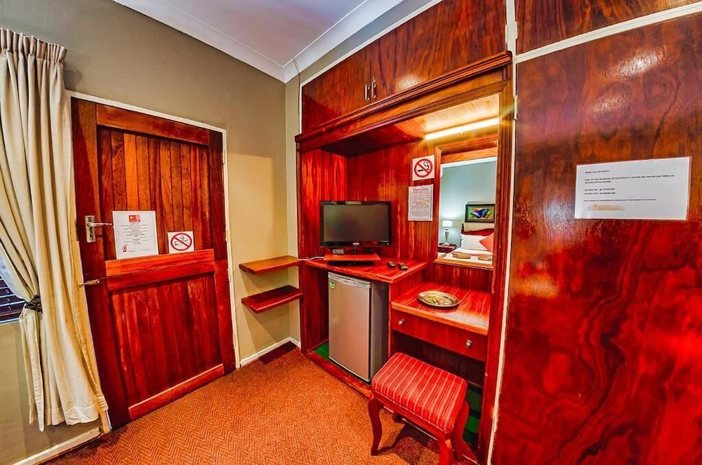 Amper Bo Guesthouse 25/35