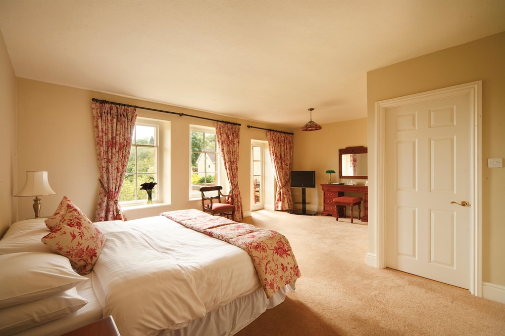 Best Western Limpley Stoke Hotel 17/48