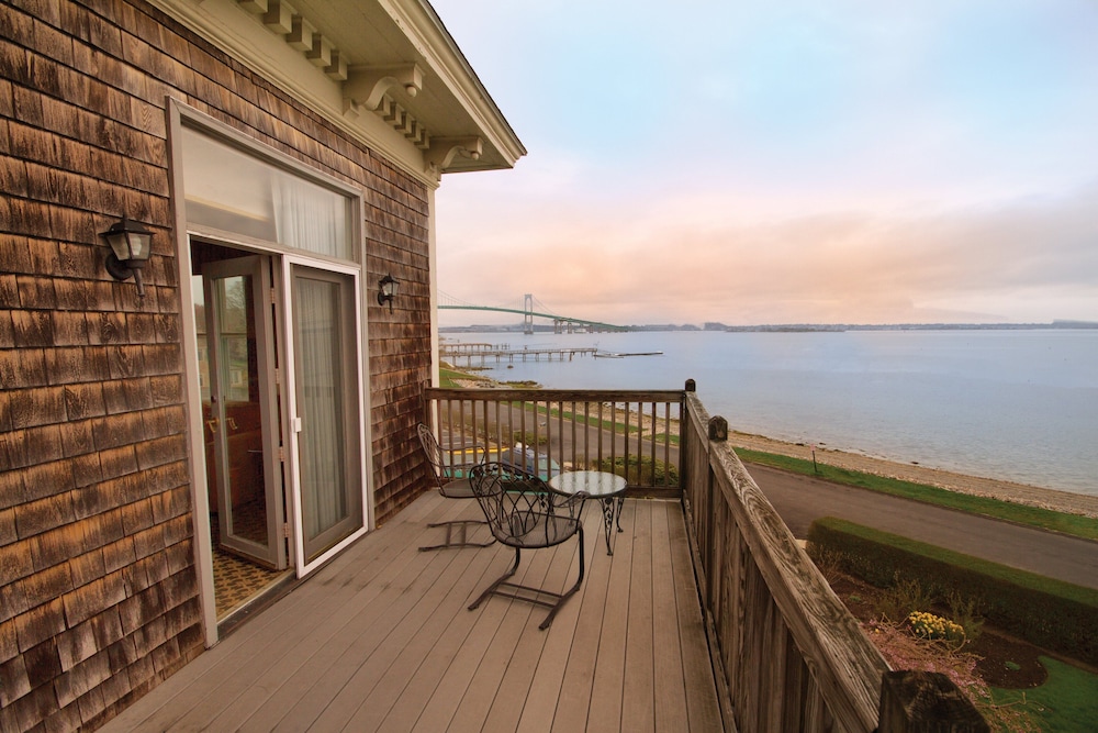 Club Wyndham Bay Voyage Inn 46/50