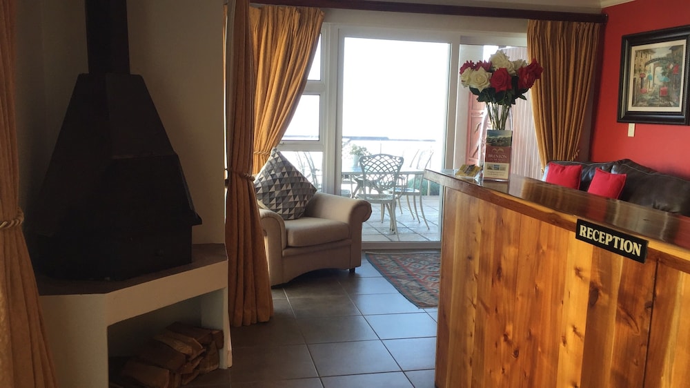 Brenton On Rocks Luxury Guest House 77/97
