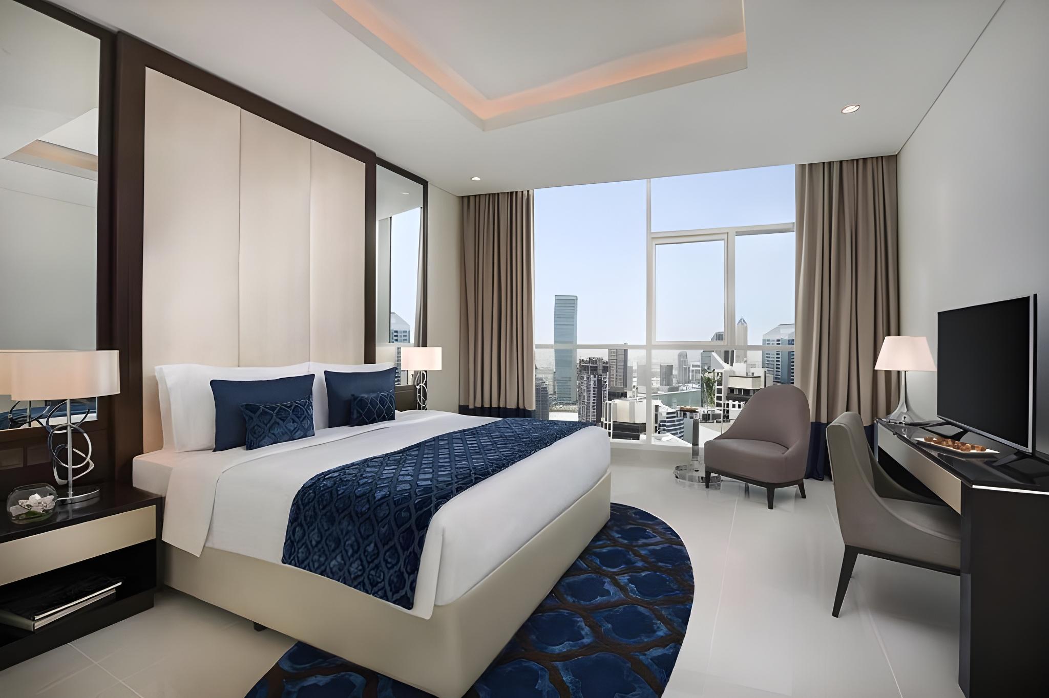 3 Bedrooms, Downtown, Suite