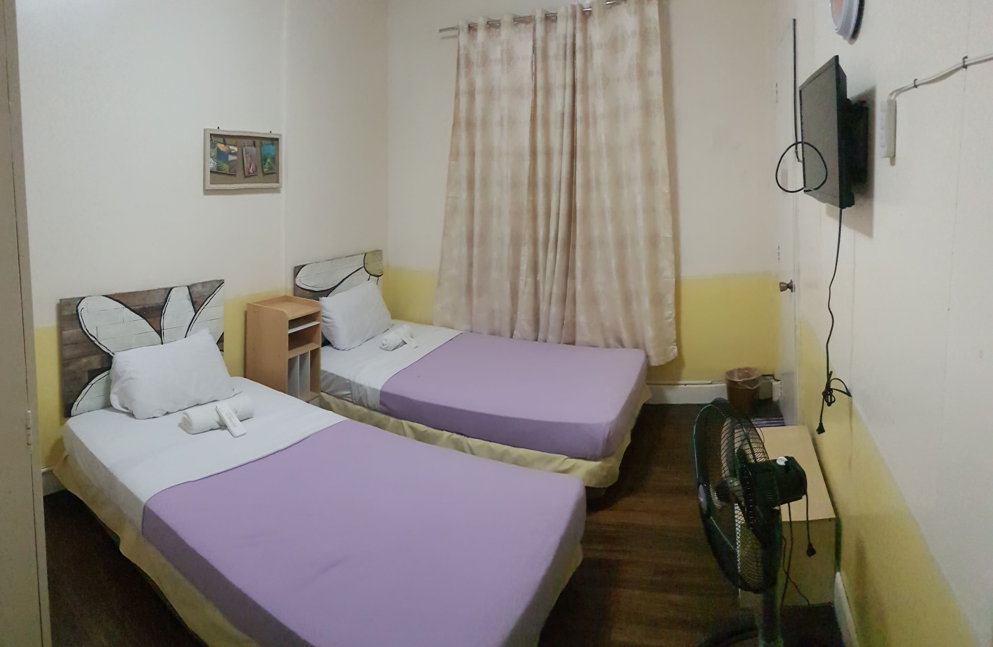 BASIC, TWIN BEDS