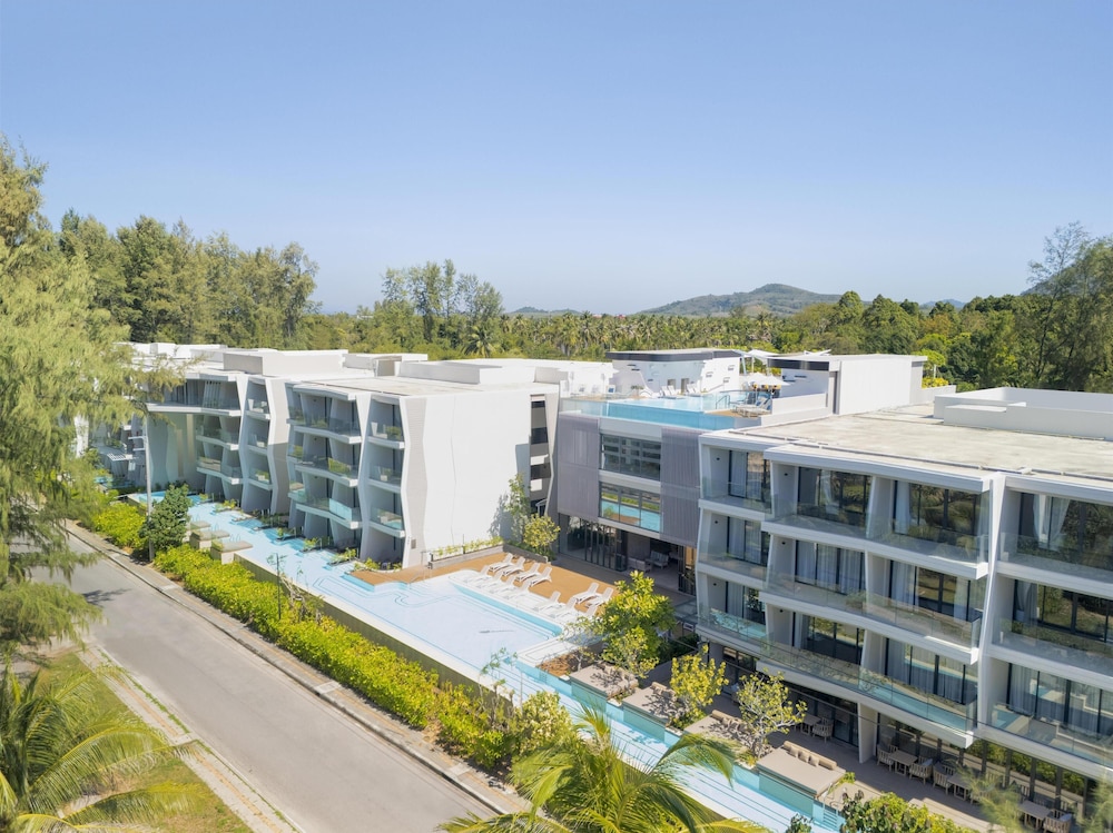 Radisson Blu Resort, Phuket Mai Khao Beach 1/50