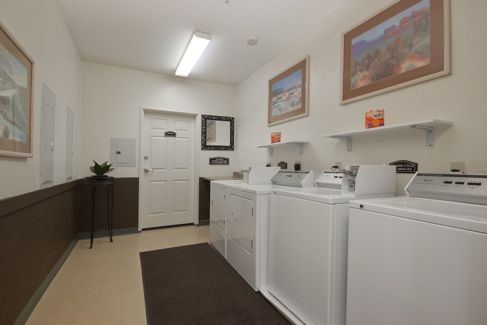 Comfort Suites Peoria Sports Complex 40/43
