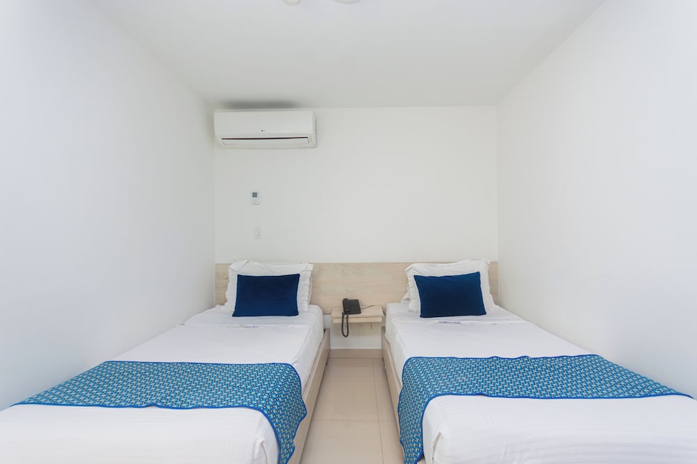 Hotel Laureles Plaza 22/63