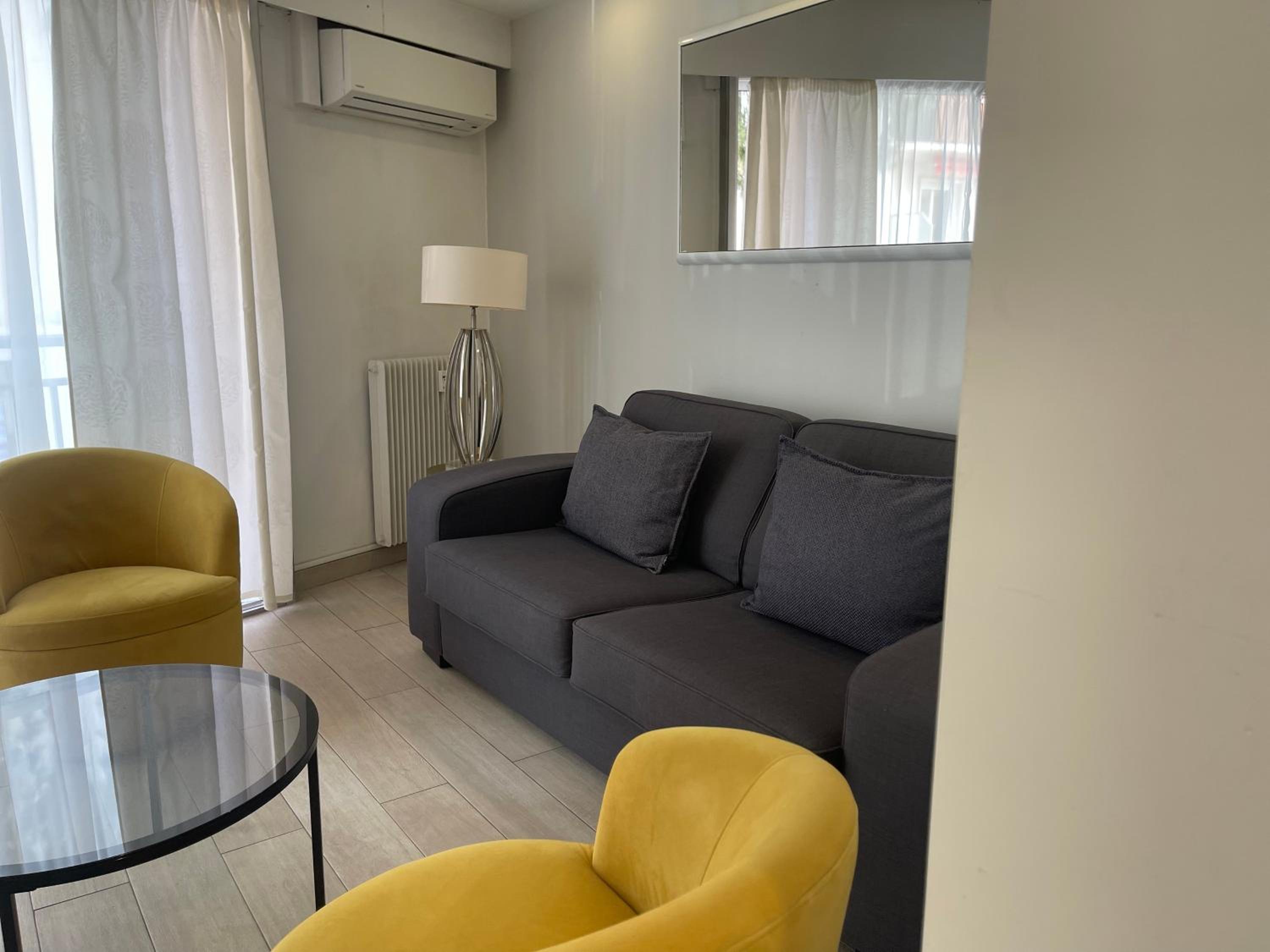 Hotel le Fouquet s 31/50