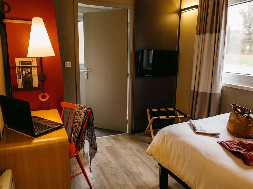 Ibis Quimper 23/70