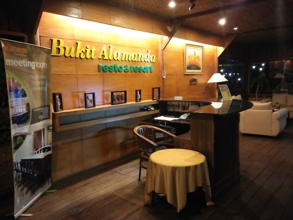 Bukit Alamanda Resort 8/71