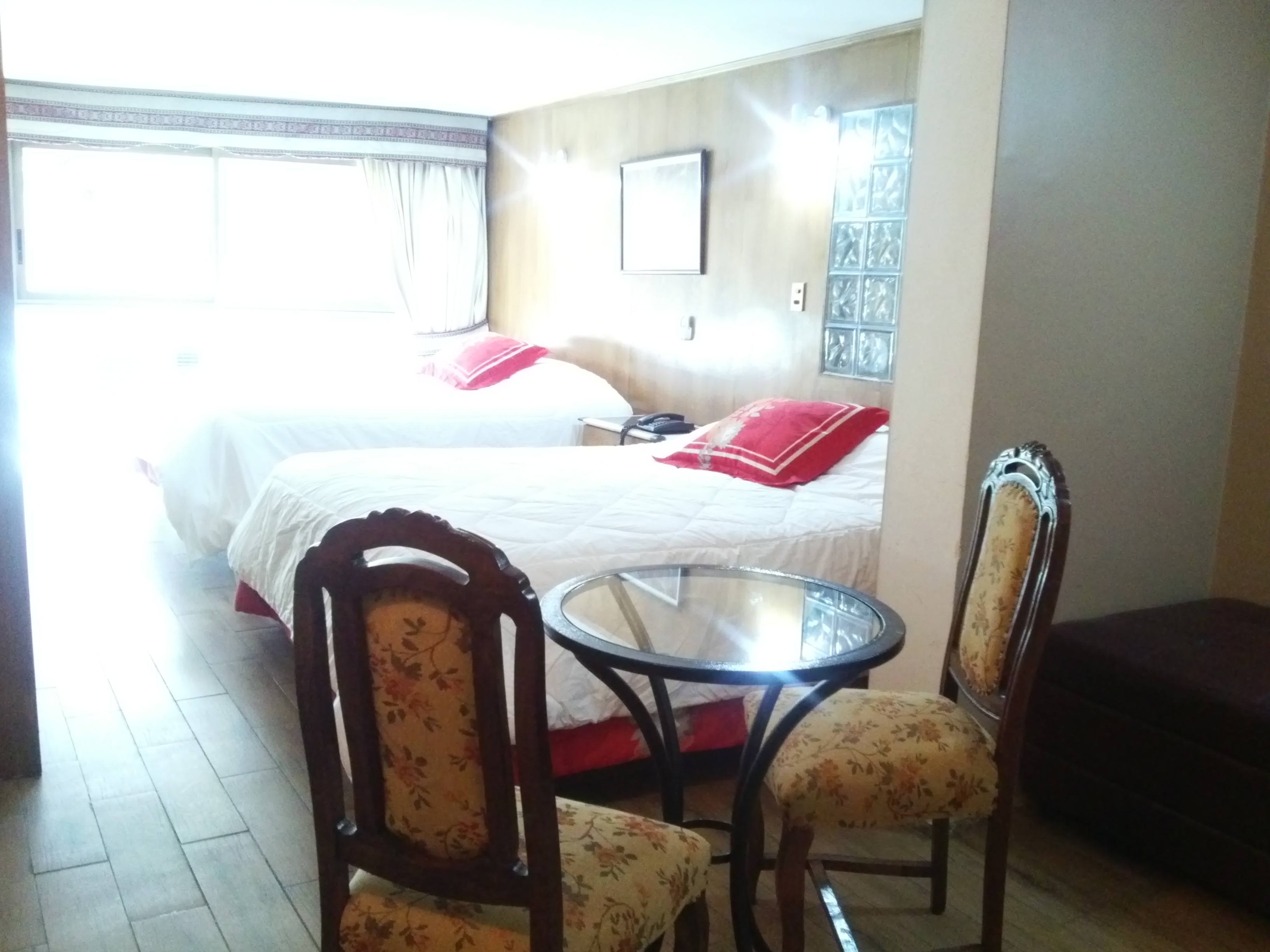 Windsor Suites Hotel 6/22