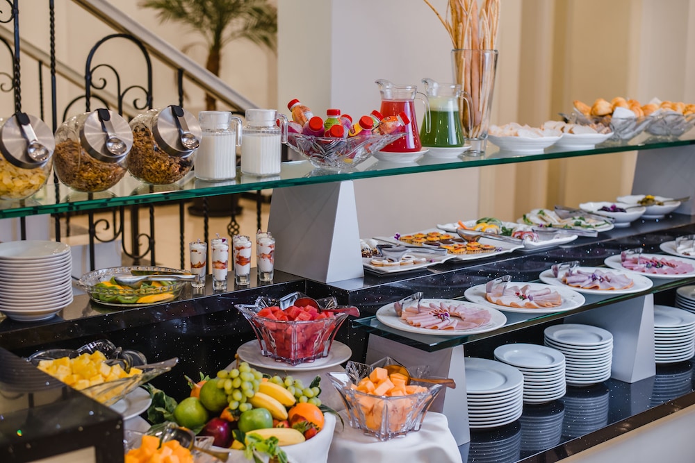 Hotel Grand Nobility 33/64