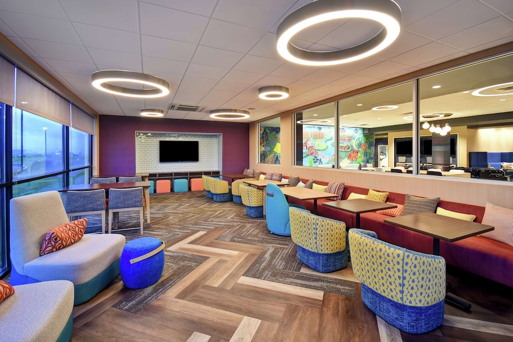 Tru by Hilton Pigeon Forge, TN 44/55