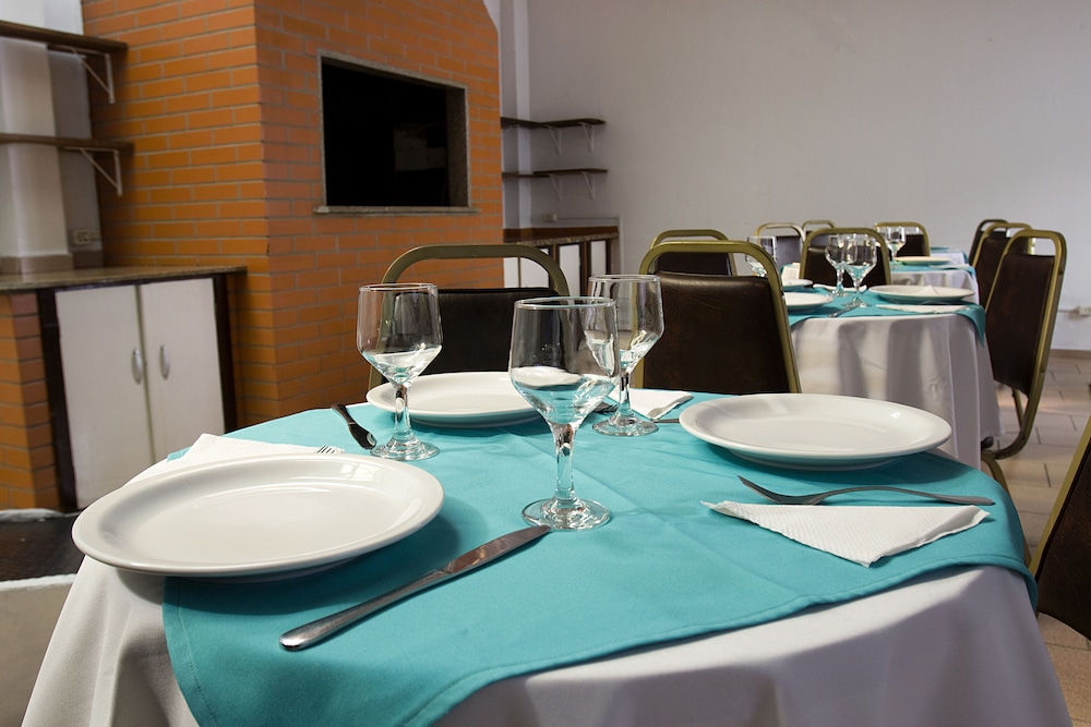 Caravelle Palace Hotel 37/40