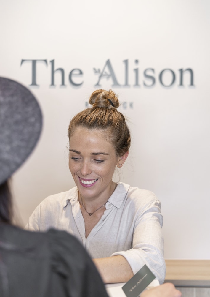 The Alison Randwick 41/63