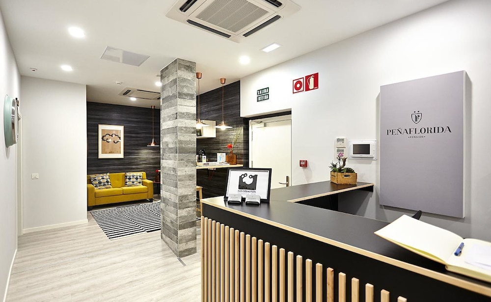 Pension Penaflorida 4/50