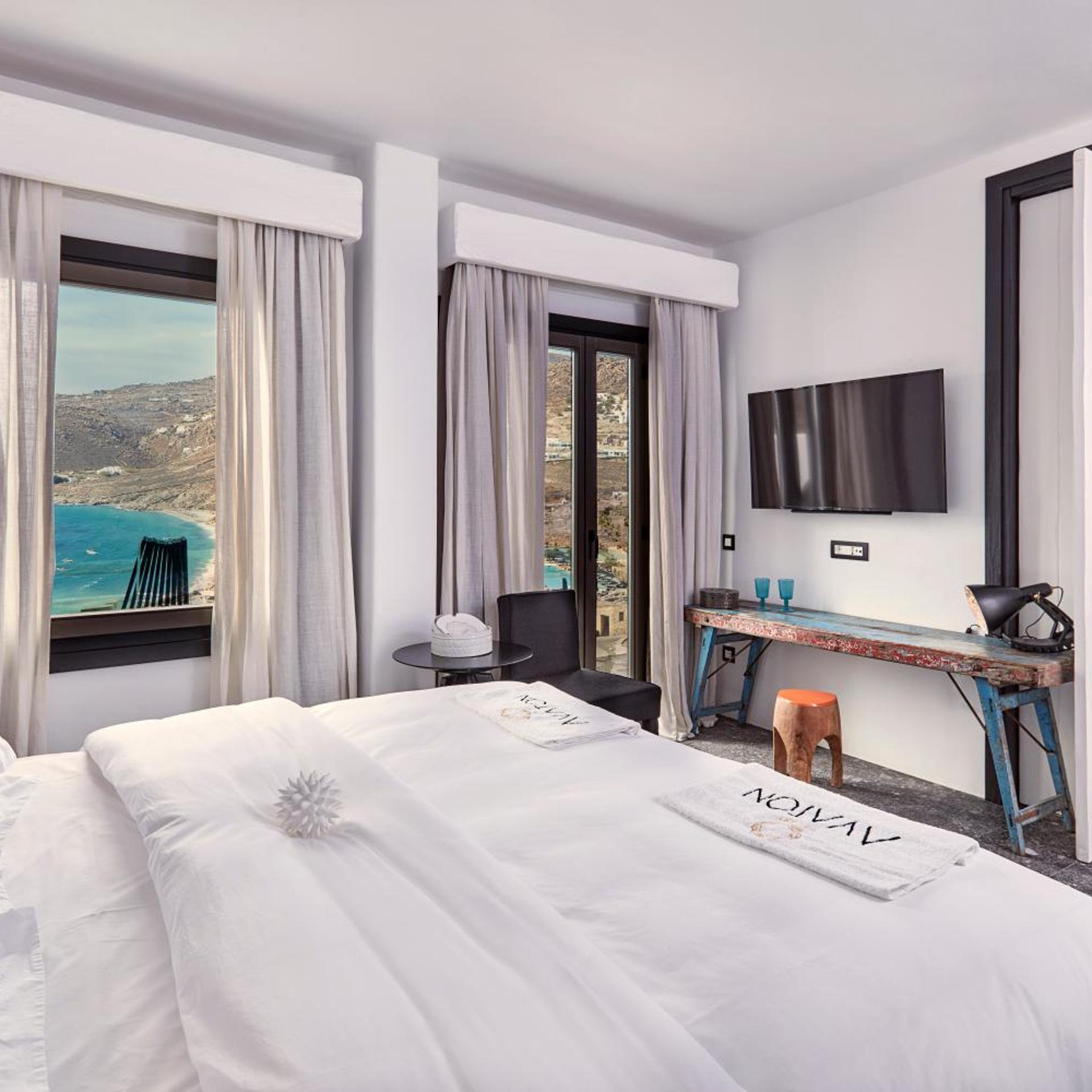 Temptation, King Bed, Sea View