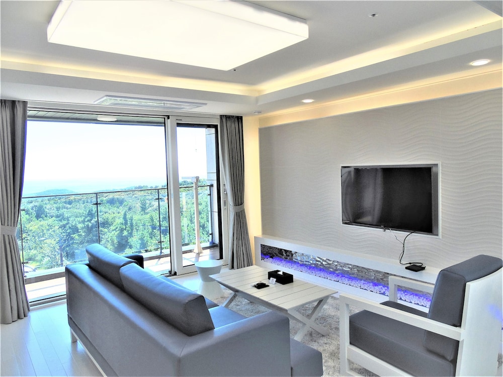 Jeju Healthcare Town Resort 24/50